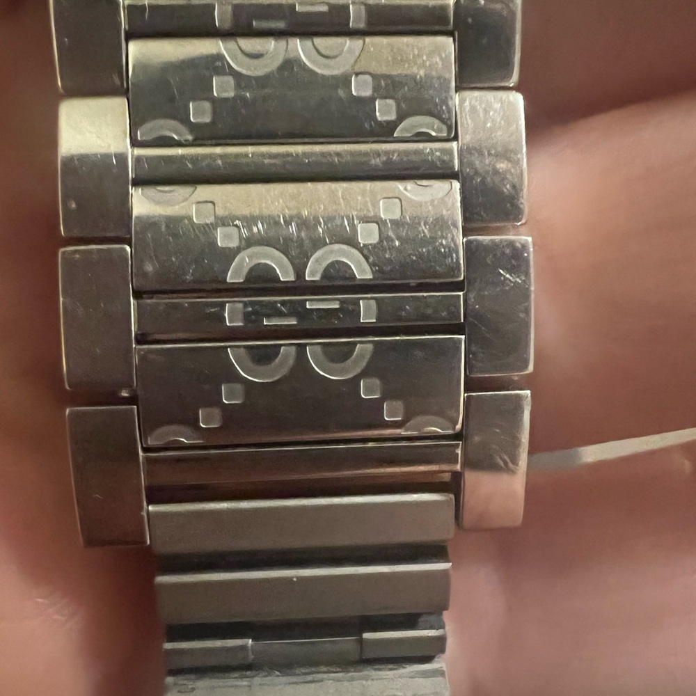 Gucci watch - Picture 4 of 10